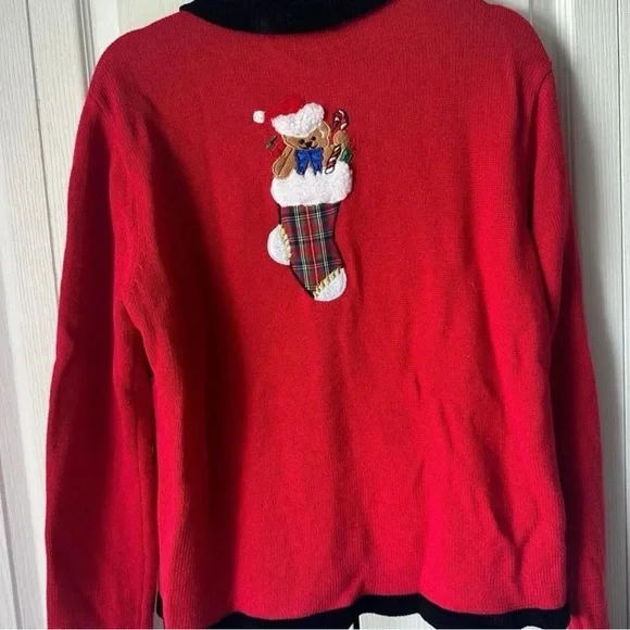 Vintage Terazzo Bear Christmas
Sweater Medium - Picture 5 of 5